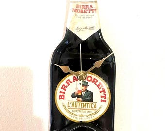 Reloj de pared con botella aplastada de Birra Moretti