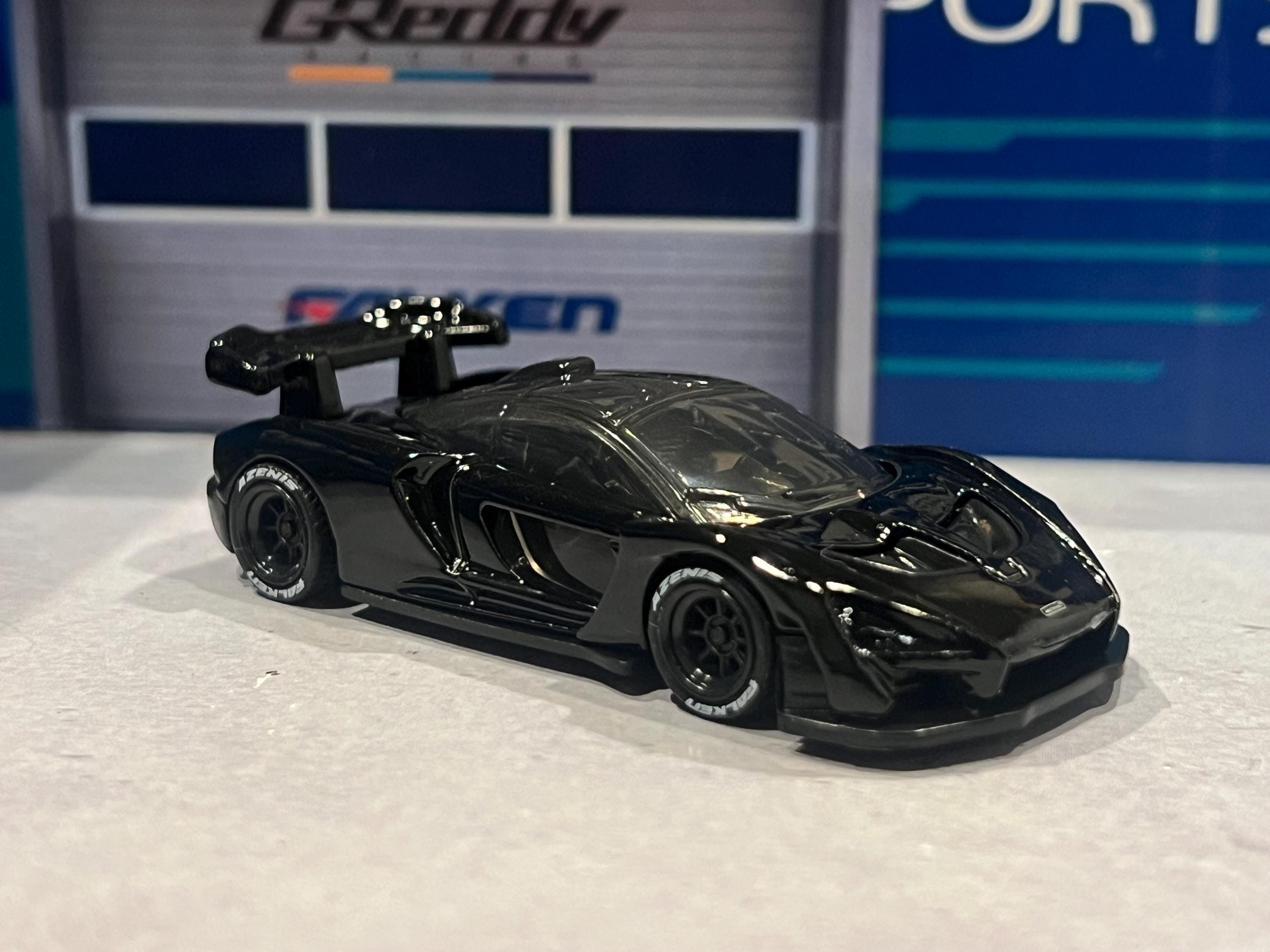 Hot Wheels Mclaren Senna Black Multipack Exclusive Car With Real