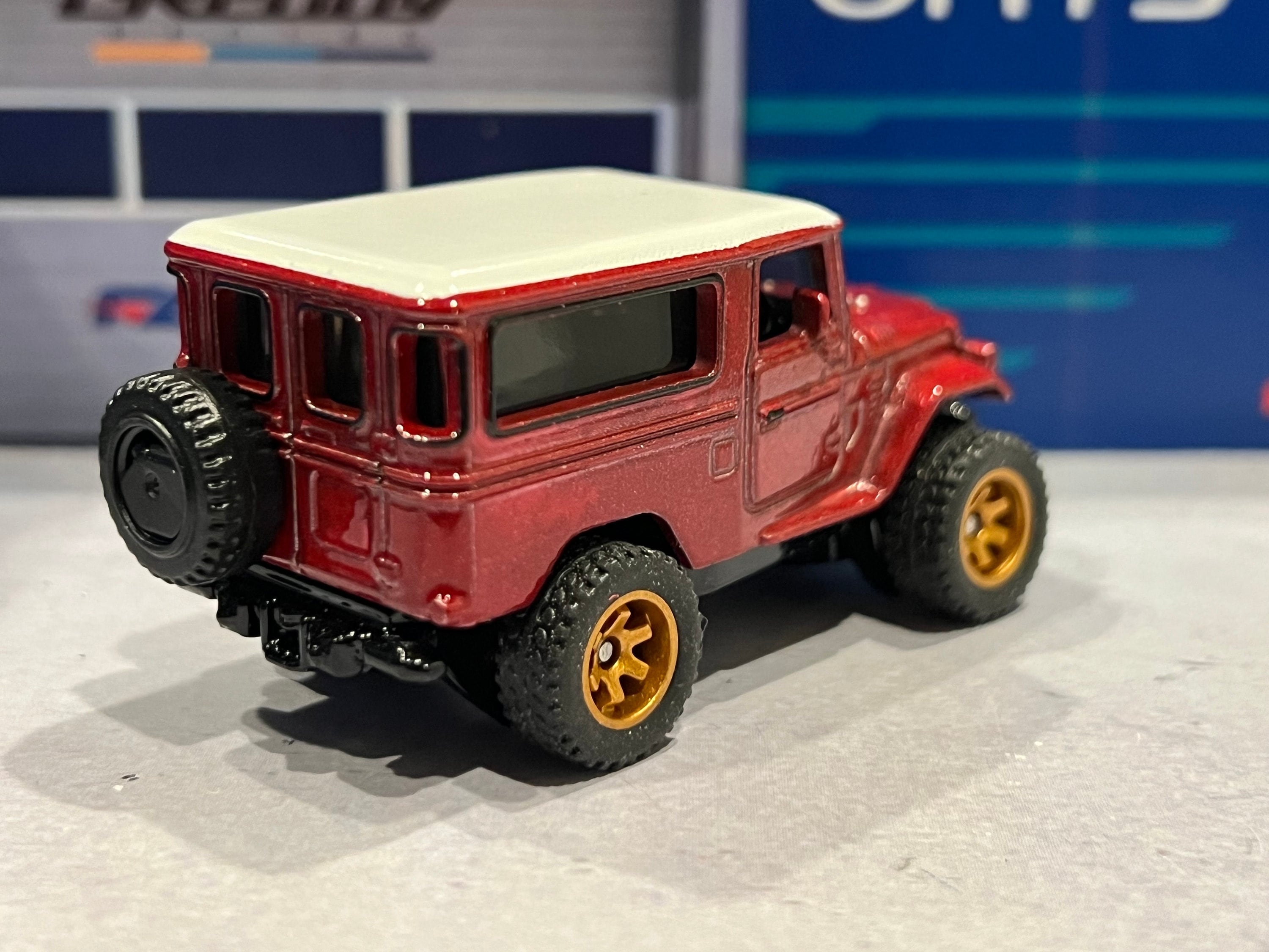 ミニカー Hot Wheels TOYOTA LAND CRUISER FJ43 Hot Wheels Fast & Furious - Toyota Land Cruiser FJ43
