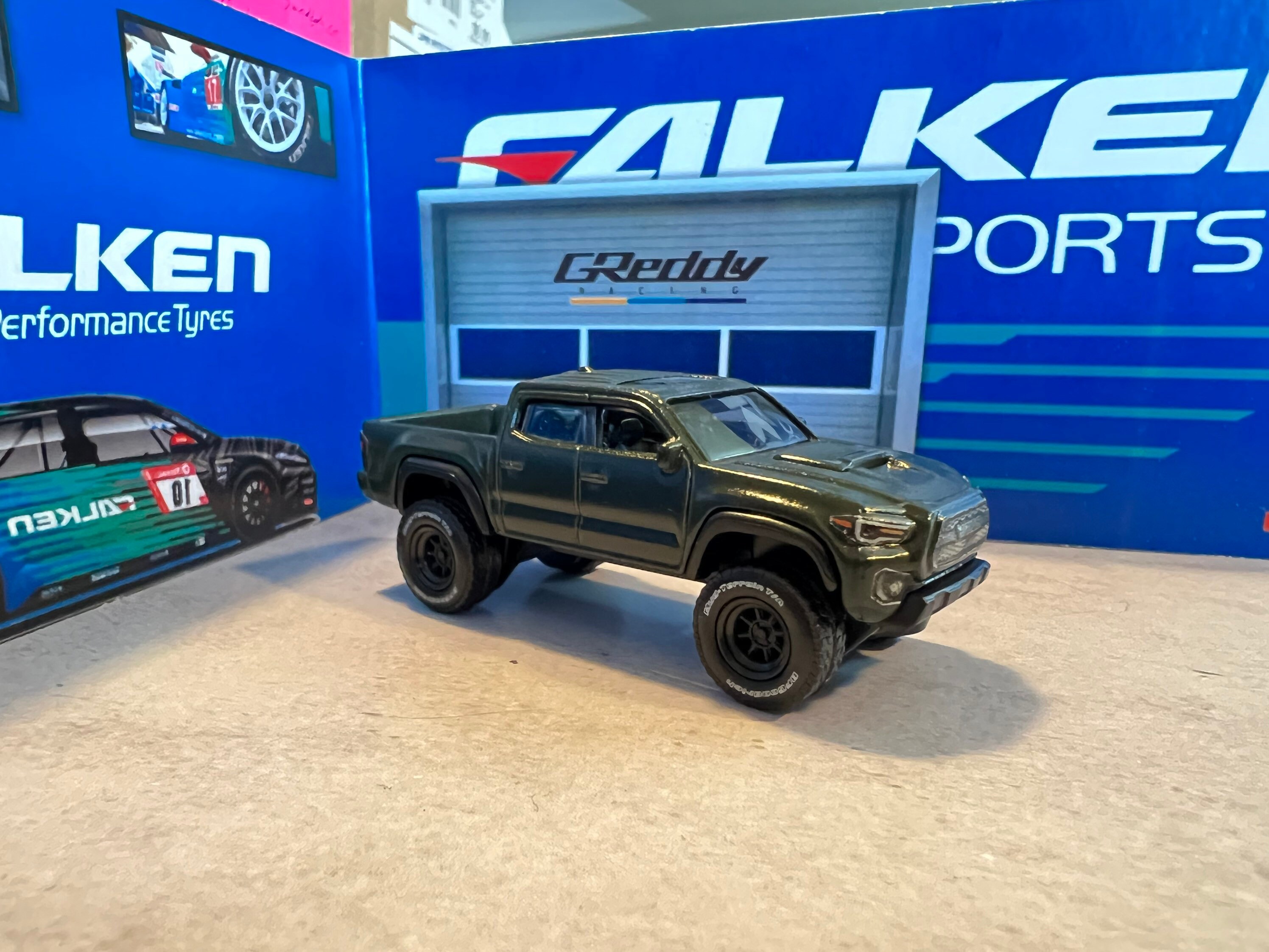 Hot wheels toyota tacoma Hot wheels toyota tacoma