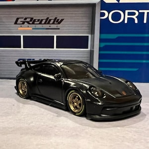 Custom hot wheels Porsche 911 gt3 lowered and real rider wheel swapped
