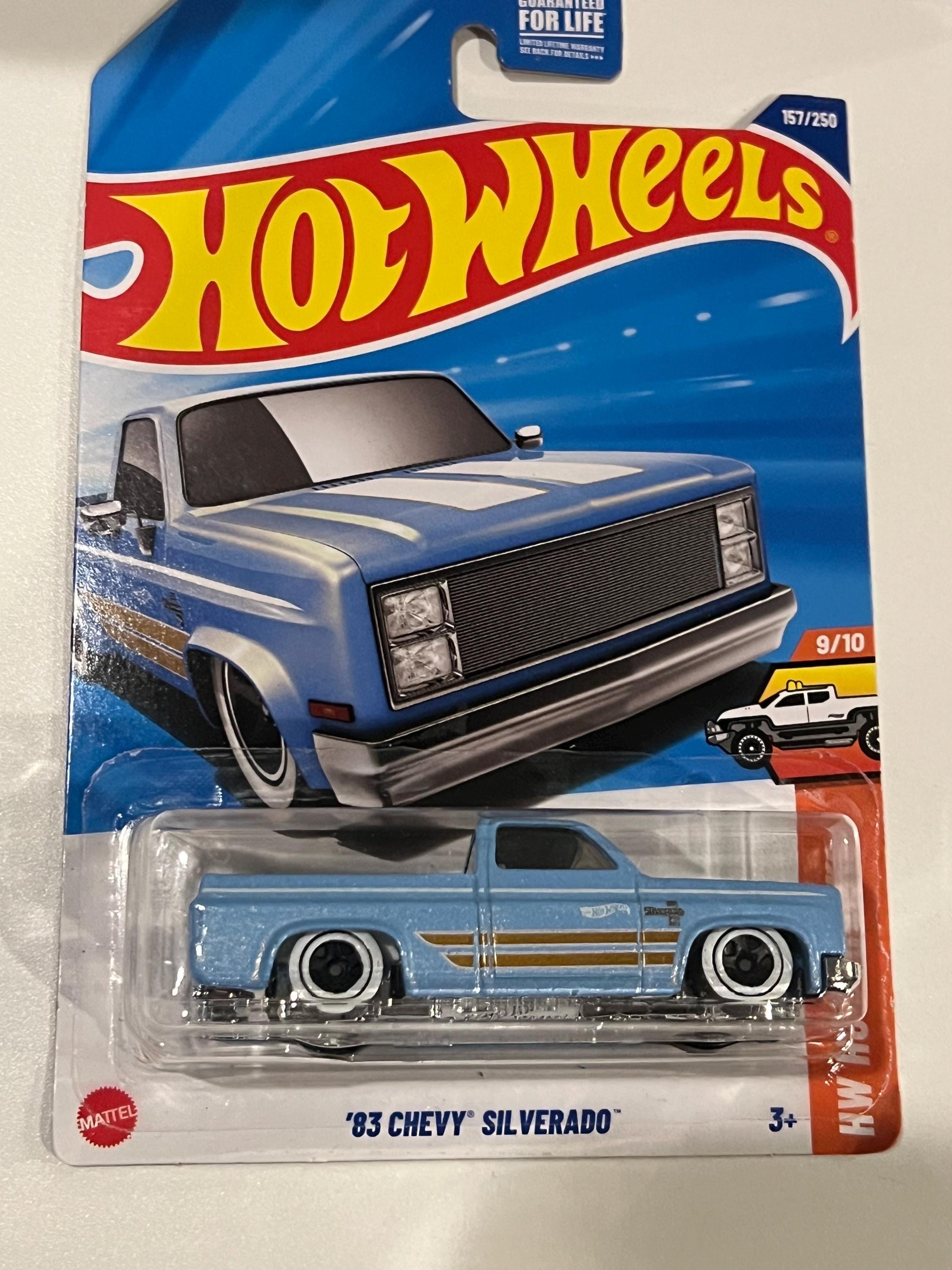 Hot Wheels '83 Chevy Silverado Square Body Truck 1:64 Diecast Toy