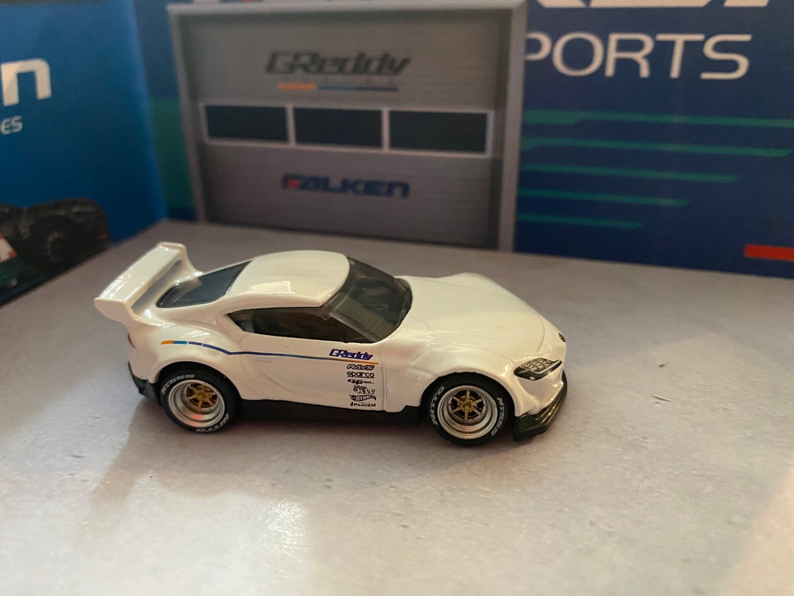 Тойота супра hot wheels