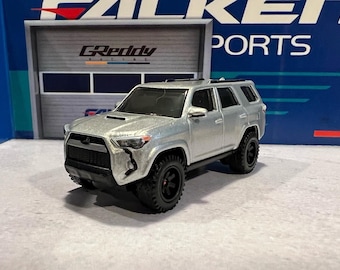 Hot wheels Toyota 4Runner custom real riders and paint 1:64