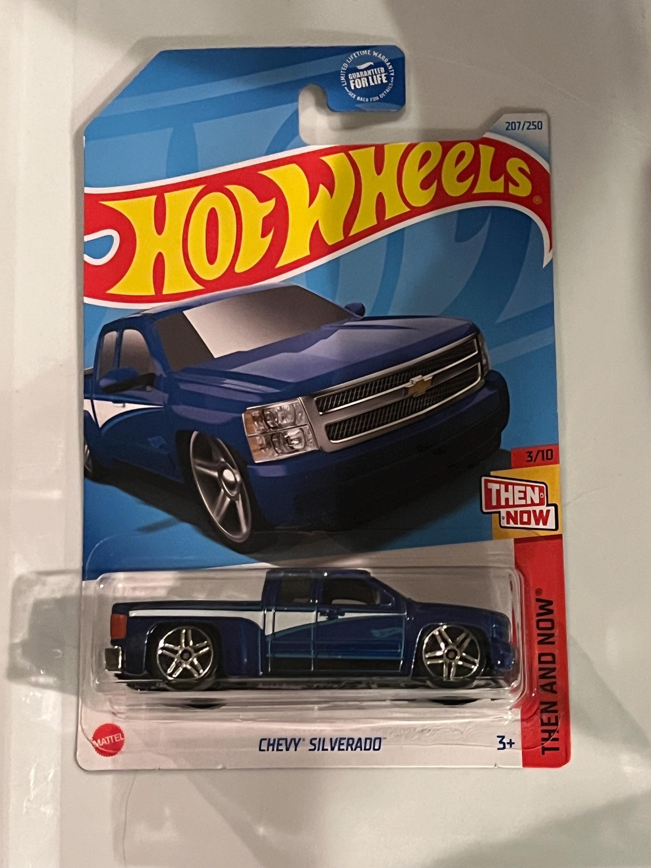 Hot Wheels Einzelauto Chevy Silverado – 1:64 Modell, Retro-Design, Für Sammler & Kids