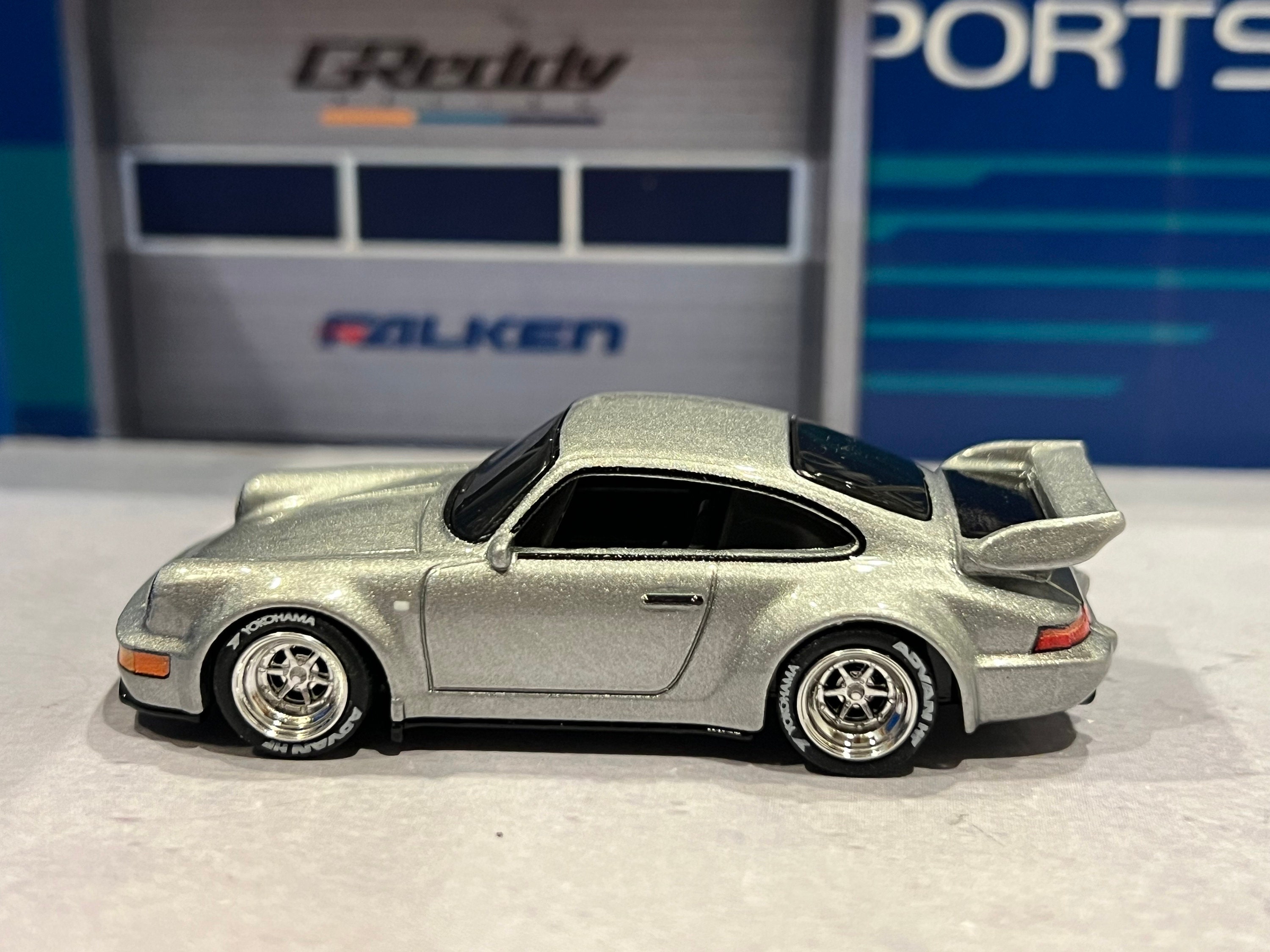 Hot Wheels Porsche 3台セット Hot Wheels 964 Porsche 911 Turbo 3.6 (Black) Tooned 5/5 Bad