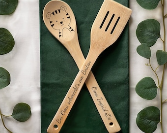 Personalized wooden cooking spoon and spatula as a gift idea for grandma and grandpa