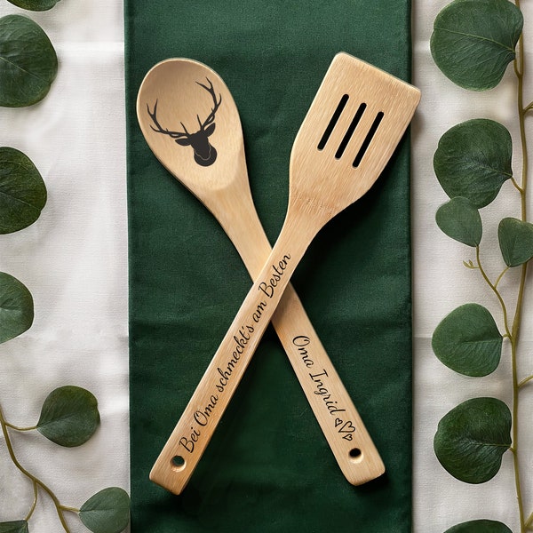 Personalized wooden cooking spoon and spatula as a gift idea for grandma and grandpa