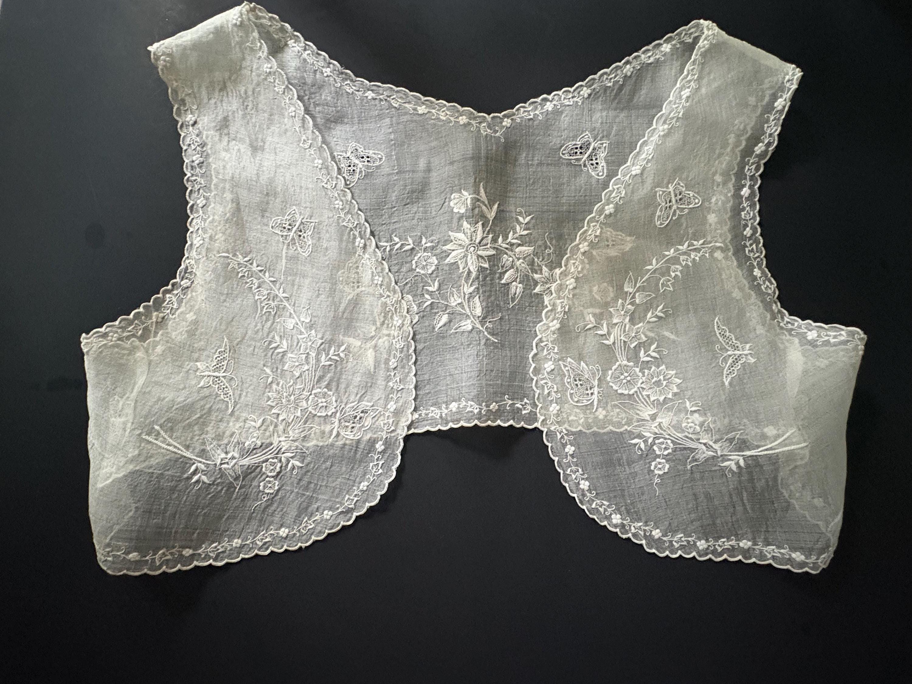 Lace Bolero Girl