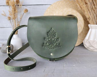 Bolso bandolera de piel verde: Bolso de mensajero estilo boho floral.
