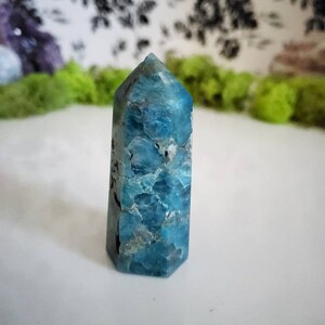 Blue Apatite Point 2.5&quot;