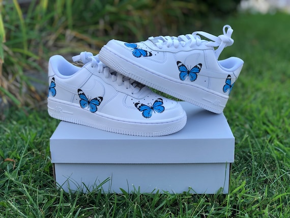 nike white shoes with butterfly