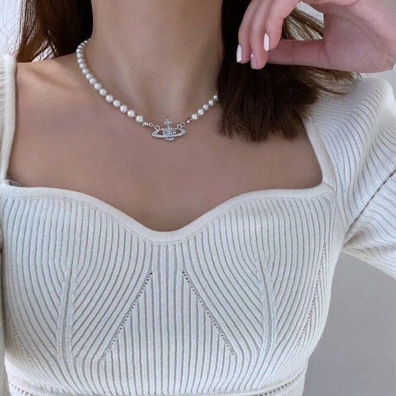 Saturn Pearl Necklace Vivienne Pearl 