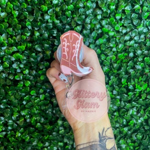 Portatarjetas de identificación estilo bota vaquera rosa rústica