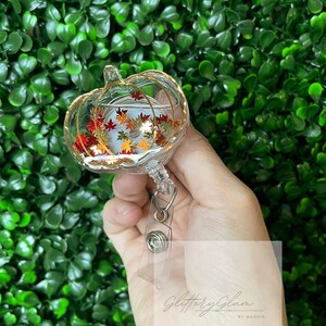 Fall Badge Reel Fall Maple Leaf Badge Reel - Retractable ID Holder With Alligator Clip For Nurses, Teachers & Office Maple Leaf Badge Holder