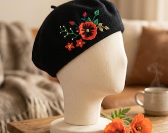 Black Beret With Gold Stars and Hemetite Stones , Black Wool  display picture 1