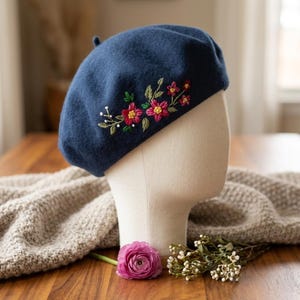 ラズベリーベレー帽、キャビユ付き 100% ウールソング - Etsy 日本