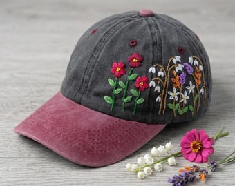 Casquette en coton délavé, Casquette avec fleurs brodées à la main, Casquette de baseball à bord incurvé 2 tons, Casquette d'été noir rouge