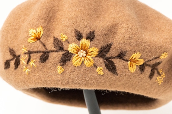 Handcrafted Wool Beret With Floral Embroidery – Khaki Brown  display picture 1