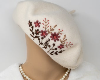 100% Cream White Wool Beret with Delicate Hand-Embroidered Flowers - French Style Hat - Women's Fashion Accessory