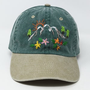 Hand Embroidered Mountain Flower Trees 2 Tone Green Beige Wash cotton Baseball Cap Summer Sun Hat Green beige