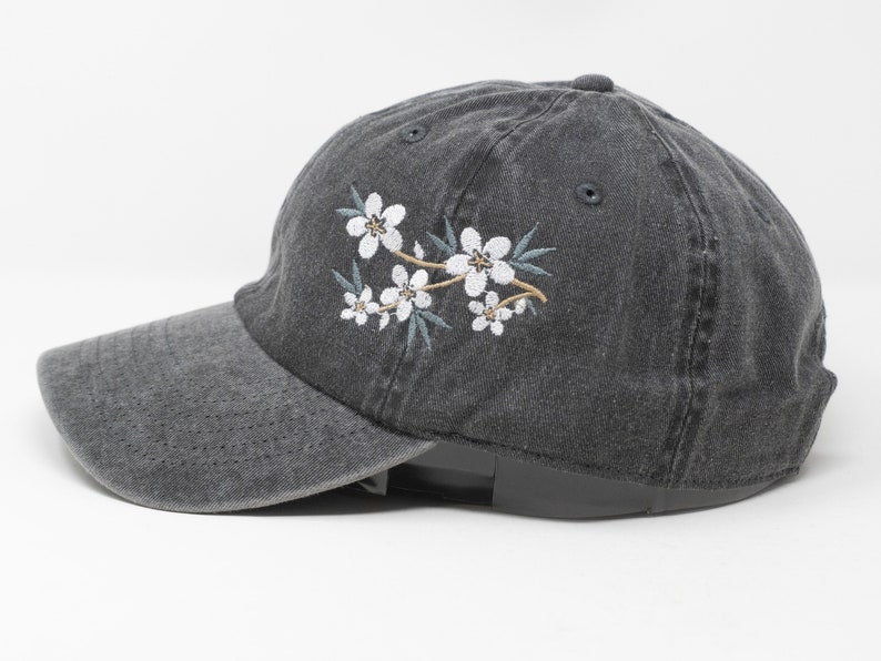 Flower Embroidered Baseball Cap with Seasonal Holiday Theme Color Palette , Washed Cotton Curve Brim Summer Hat image 2
