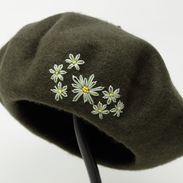 French Wool Beret Hat, Hand Embroidered Daisy Flower Beret, Dark Green Winter Hat, Winter Cold Weather Beret