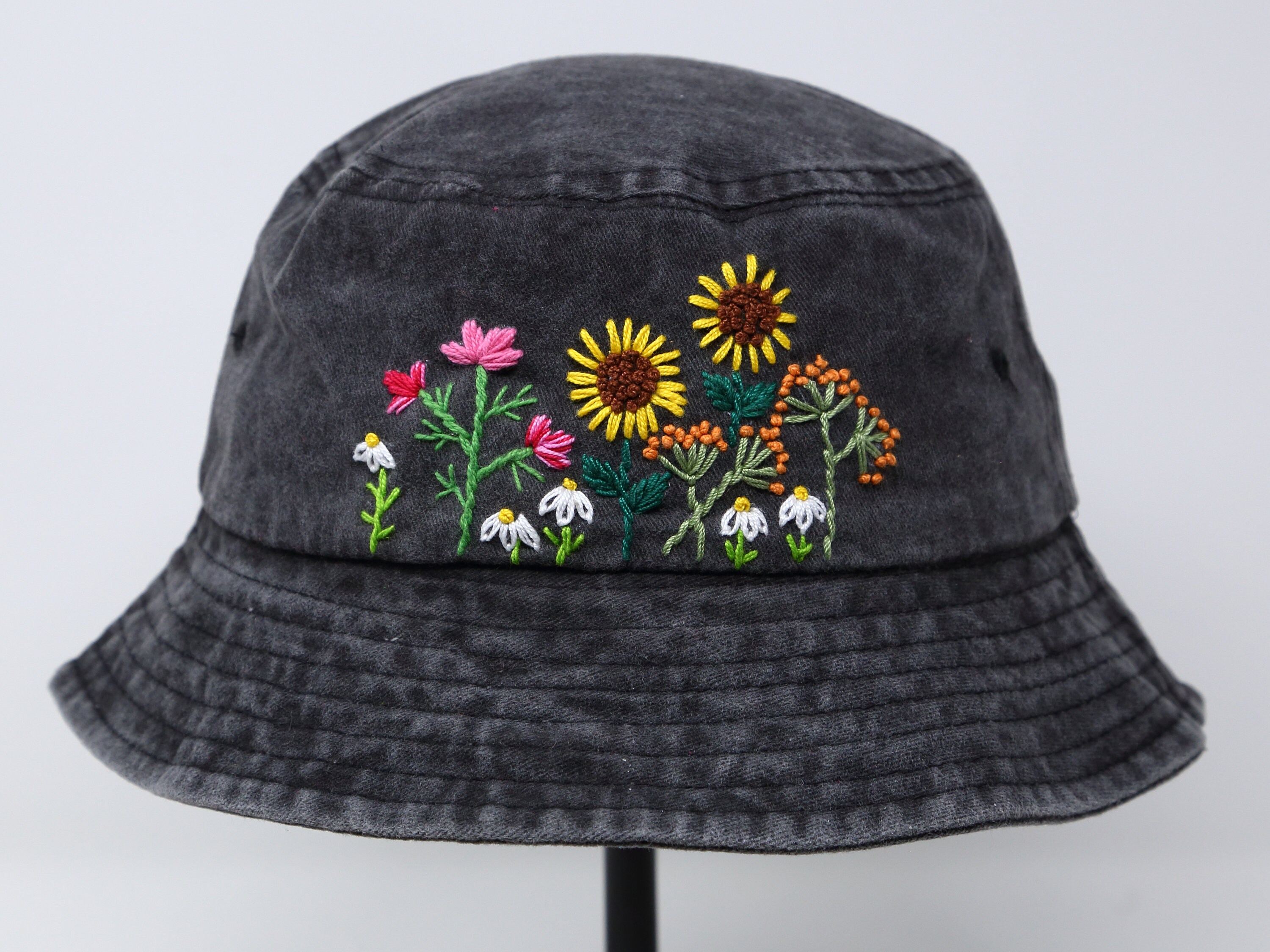 Hand Embroidered Sunflower Flower Bucket Cap, Short Brim
