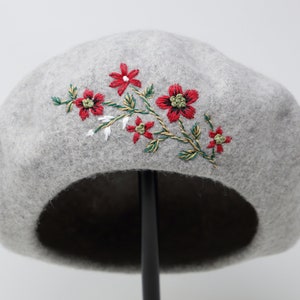 Beret Hat, Flower Hat, Wool Beret, Hand Embroidered Xmas Red Flower Hat, Embroidered Beret, Light Grey Christmas Beret Hat
