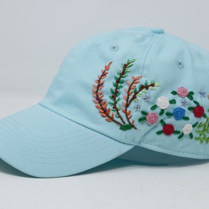 Handgestickte Baseballmütze, einzigartige Stickerei-Blumen-Hut, gebogene Krempe Baumwoll-Baseball-Hut, Sonnenhut-Sommermütze im Freien Bild 1