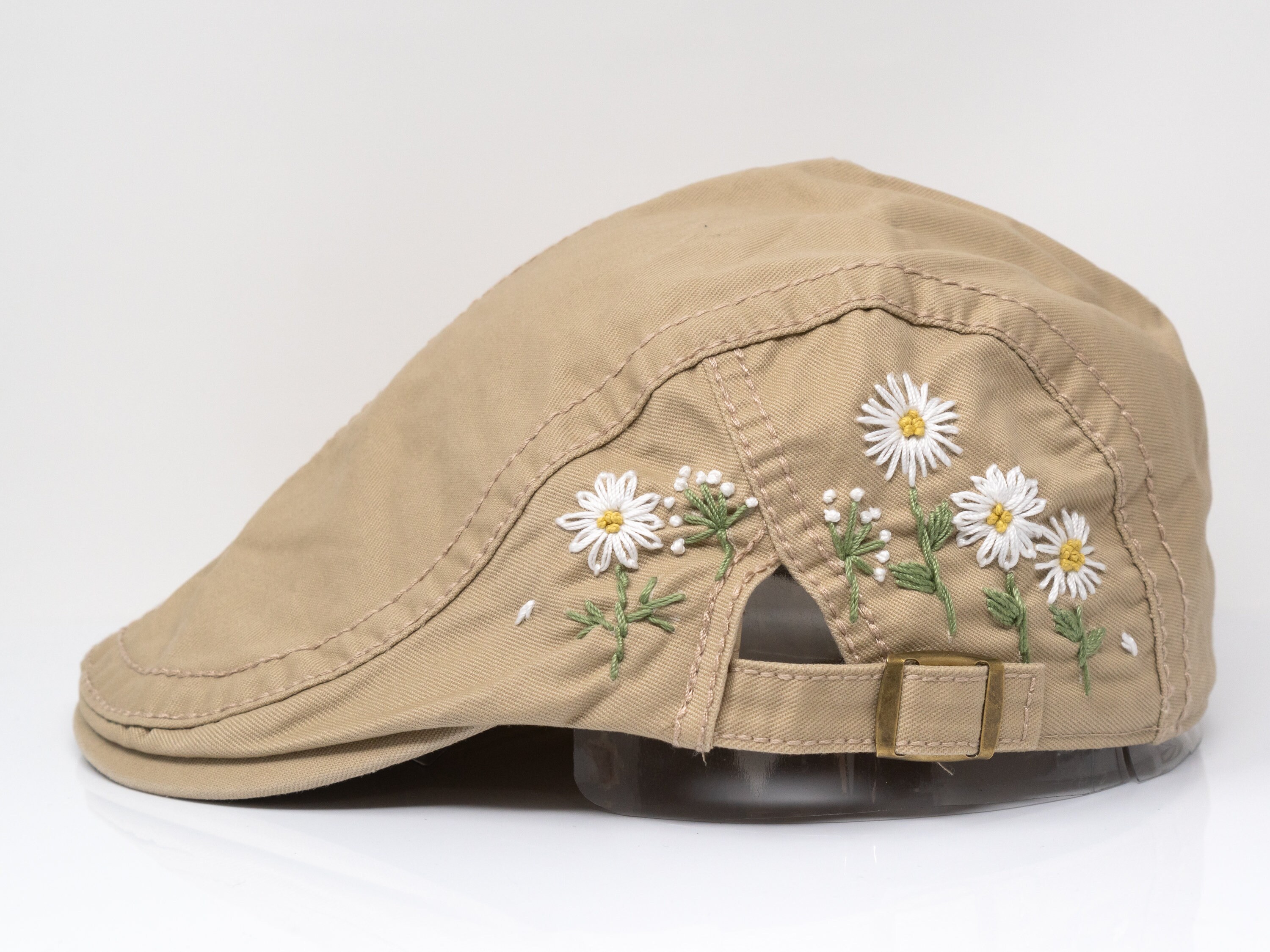 Hand Embroidered Daisy Floral Newsboy Cap Beige | 100% Cotton Hat ...