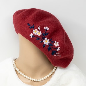 Handcrafted 100% Burgundy Wool Beret with Artistic Floral Embroidery - French Inspired Hat - Women&#39;s Fashion
