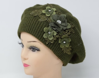 Cable Knit Winter Beret Hat, Women's Warm Winter Beret, Flower Embroidered French Acrylic Beret Hat