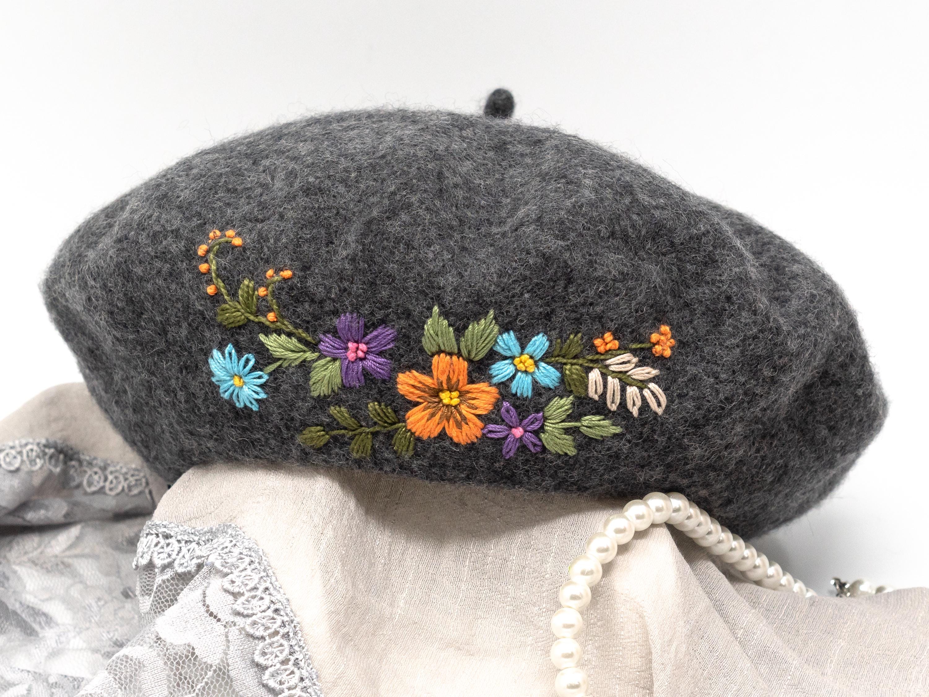 100% Wool Beret Natural Gray, Hand Embroidered Floral Flower  display picture 3