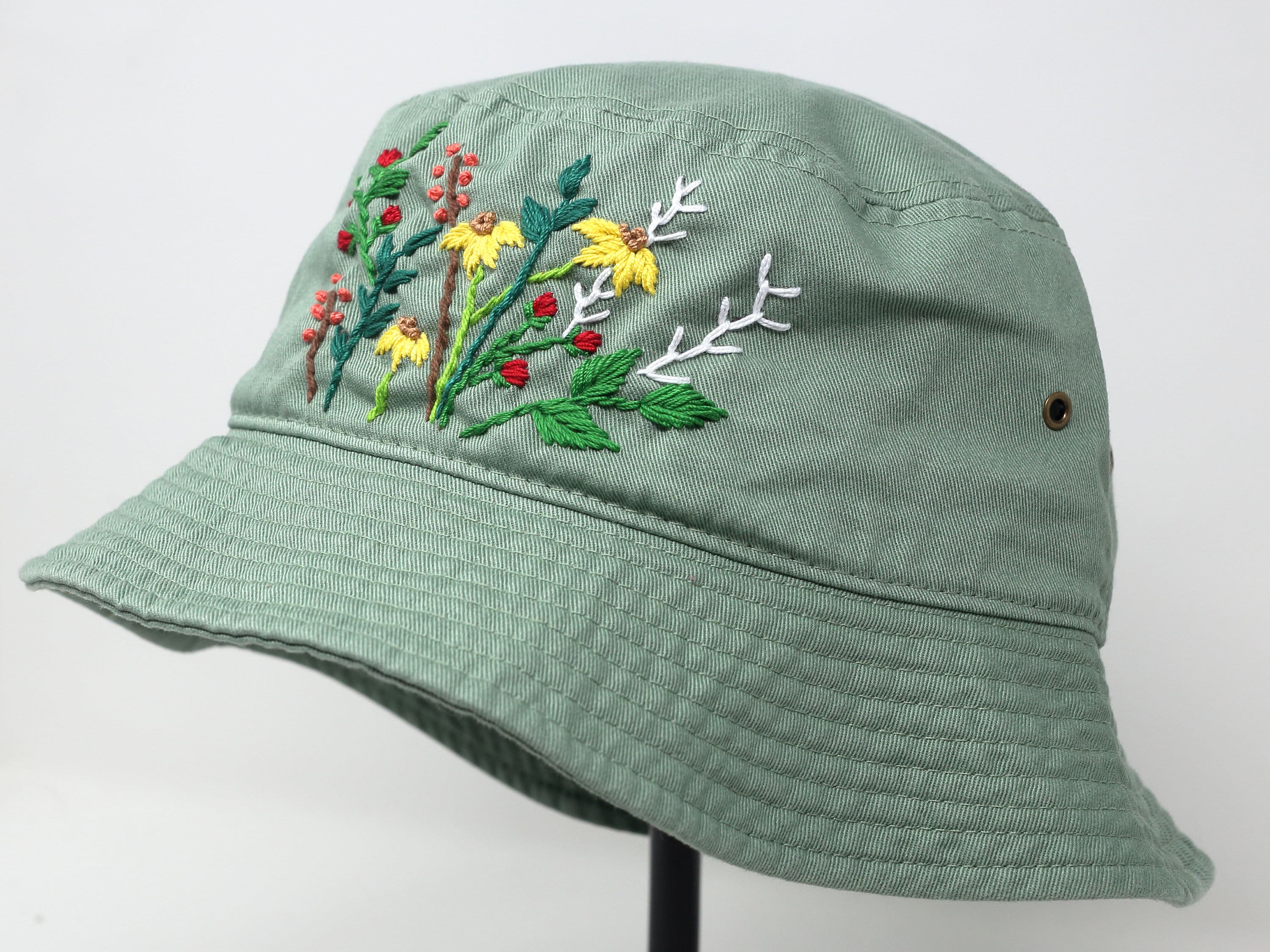 Hand Embroidered Wild Flower Garden Bucket Hat Green Cap  display picture 3