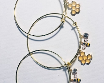 Bee and Honeycomb Charm Bangle