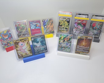 Soporte para exhibir tarjetas coleccionables: estuches para tarjetas clasificadas, protectores rígidos y tarjetas sin clasificar. Varios tamaños y colores. Regalo impreso en 3D para coleccionistas de tarjetas deportivas Pokémon.