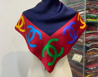 ヴィンテージシルクスカーフ、シャネルヴィンテージシルクスカーフ33 x