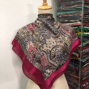 Vintage Silk Scarf, Twill Silk Scarf, Vintage Silk Muffler, Vintage Neck Scarf, Vintage Neck Accessories, Vintage Italian Silk Scarf,