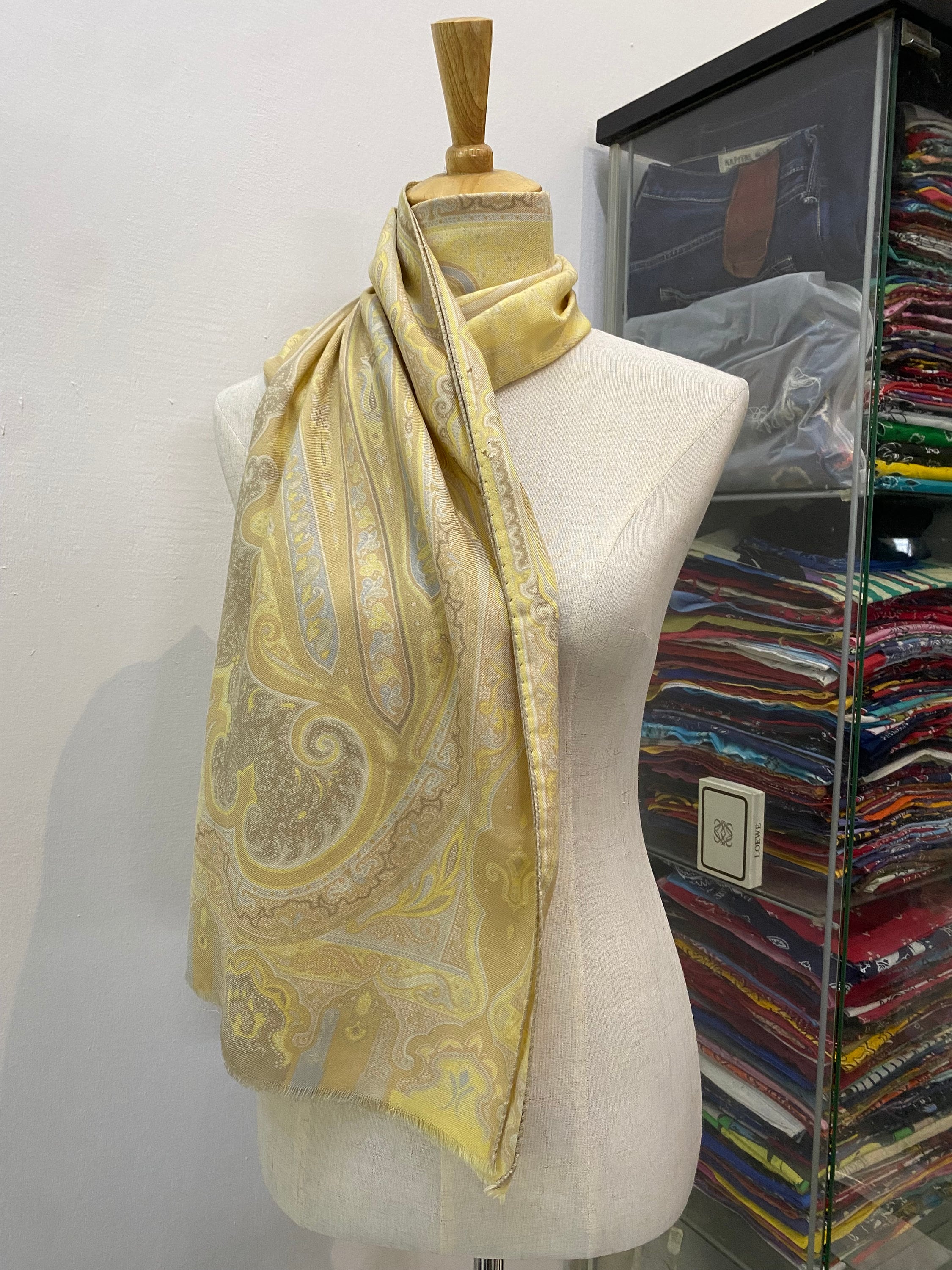 スカーフ ETRO Woman Scarf Yellow Cream WATA0013AK668 X0802 ETRO: Scarf woman - Yellow Cream | Etro scarf WATA0013AK668