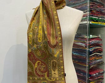 Vintage Etro Silk Scarf, Etro Paisley Scarf, Authentic Etro Scarf, Vintage Etro Milano Silk Scarf, Etro Silk Stole, Vintage Etro Flower