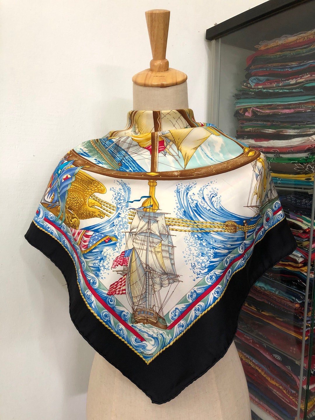 ヴィンテージ エルメス VIVE LE VENT シルクスカーフ