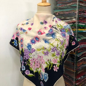 Vintage Silk Scarf, Twill Silk Scarf, Vintage Silk Muffler, Vintage Neck Scarf, Vintage Neck Accessories, Vintage Italian Silk Scarf,