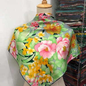Vintage Silk Scarf, Twill Silk Scarf, Vintage Silk Muffler, Vintage Neck Scarf, Vintage Neck Accessories, Vintage Italian Silk Scarf,