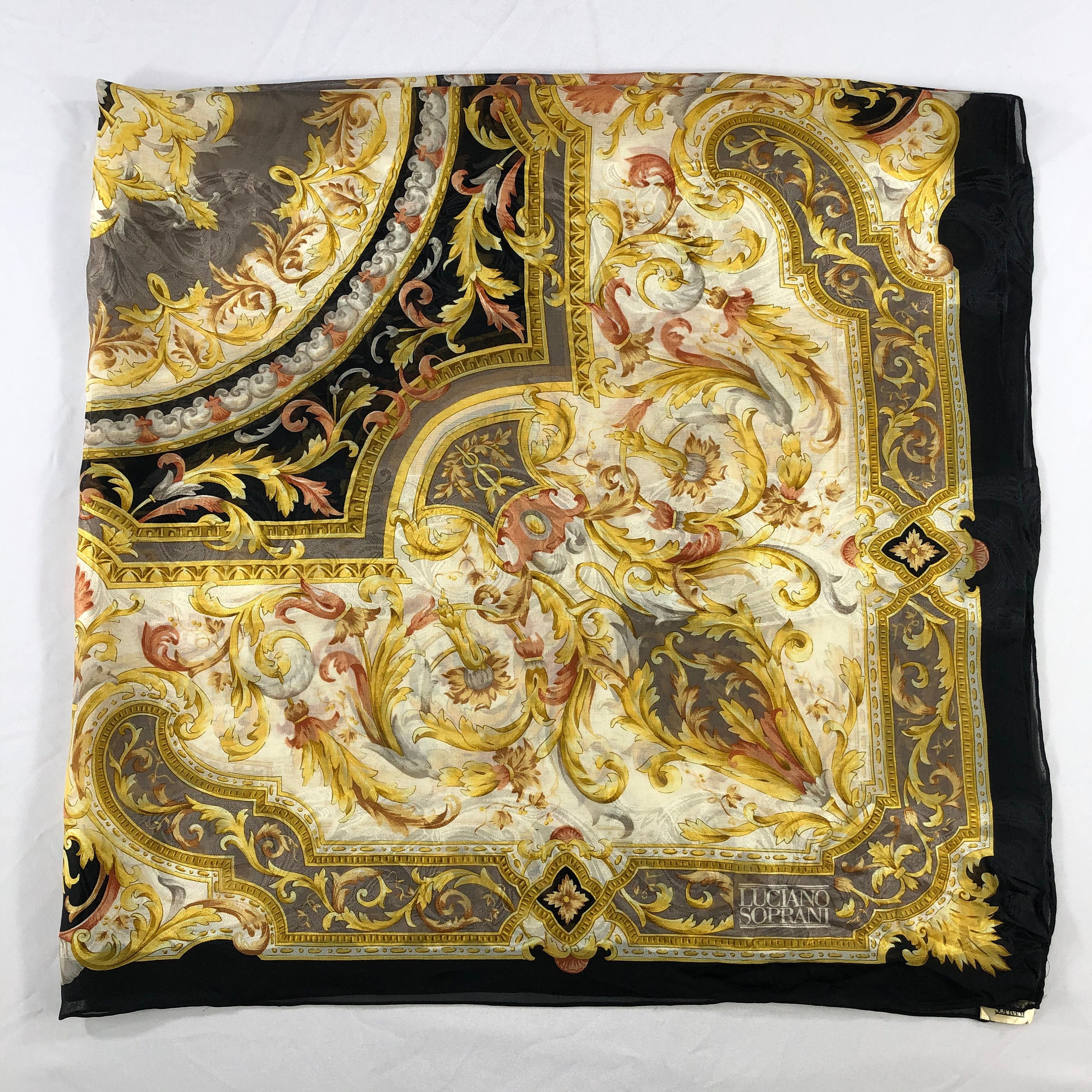 Foulard En Soie 100% Luciano Soprani - Vintage, Couleur Verte, Environ 90 Cm, Occasion Mais En Bon état