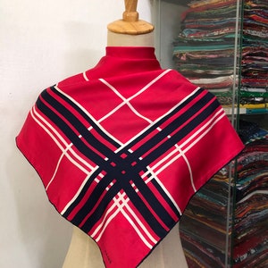 Vintage Paris Silk Scarf, Twill Silk Scarf, Vintage Silk Muffler, Vintage Neck Scarf, Vintage Neck Accessories, Vintage Italian Silk Scarf,