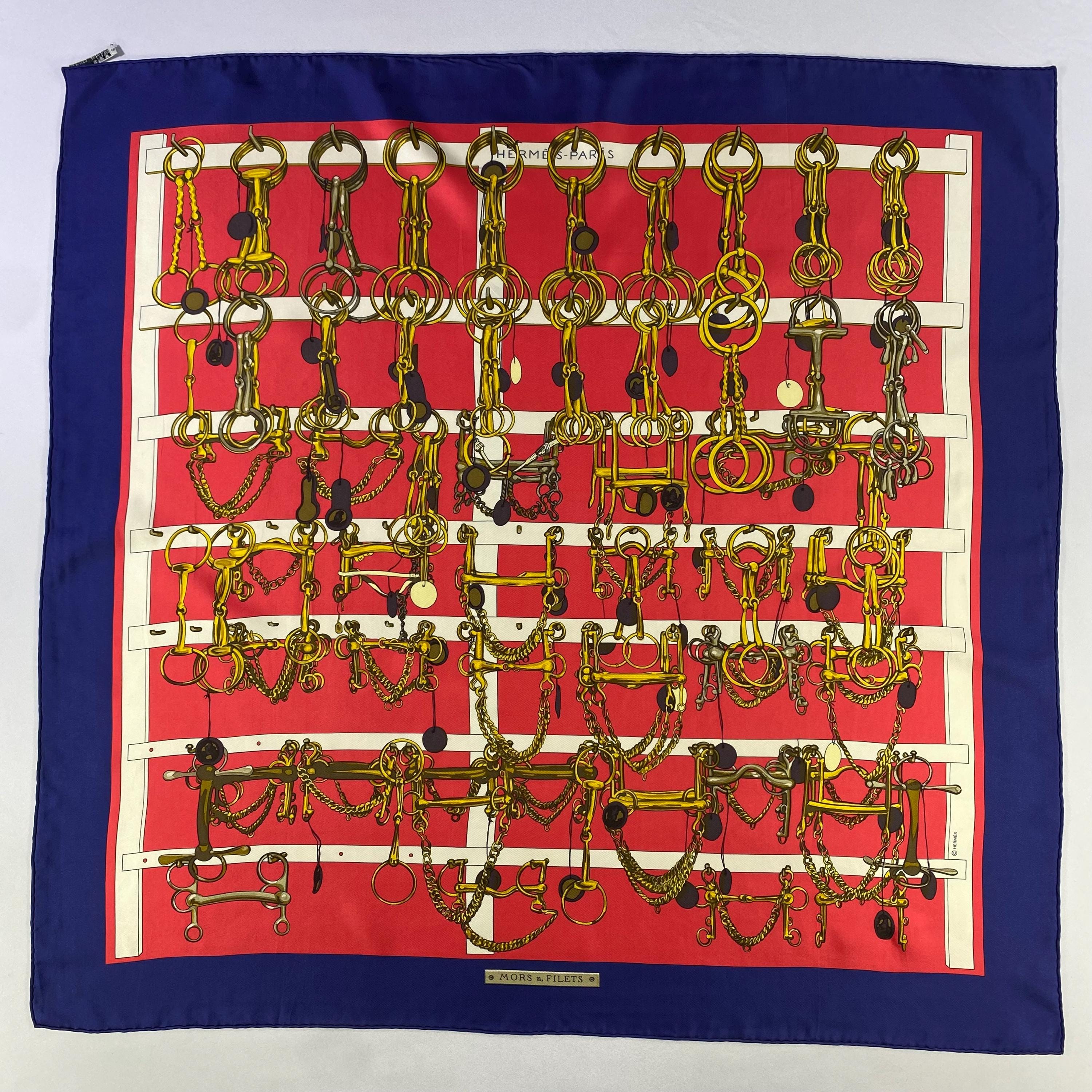 カ*ネ様 Hermès Mors et Filets スカーフ　カレ90 Vintage Hermes Mors Et Filets Silk Scarf Vintage Hermes Key Scarf