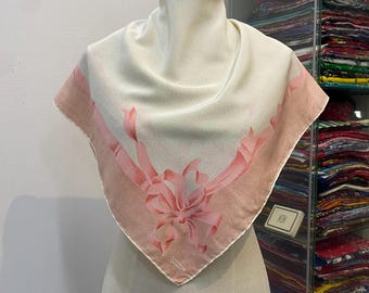 ヴィンテージシルクスカーフ、シャネルヴィンテージシルクスカーフ33 x