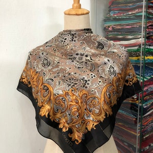 Vintage Lancetti Scarf, Twill Silk Scarf, Vintage Silk Muffler, Vintage Neck Scarf, Vintage Neck Accessories, Vintage Italian Silk Scarf,