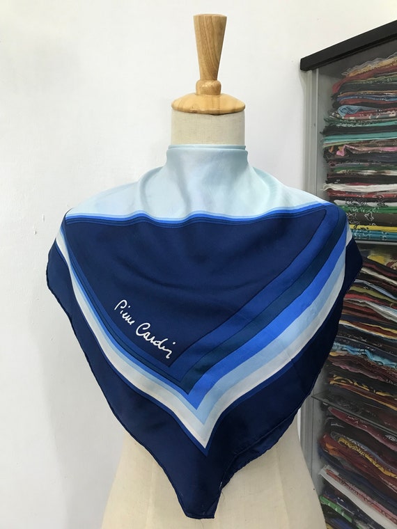 werkelijk Lagere school binnen Vintage Pierre Cardin zijden sjaal Pierre Cardin vierkante - Etsy Nederland werkelijk Lagere school binnen Vintage Pierre Cardin zijden sjaal Pierre Cardin vierkante - Etsy Nederland